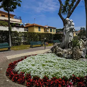 *** Hotel Casa Caburlotto Italy